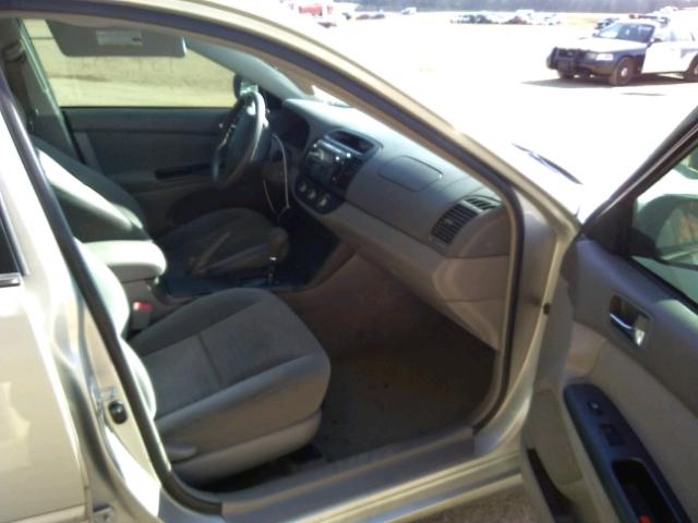 4T1BE32K46U742683 - 2006 TOYOTA CAMRY LE SILVER photo 5