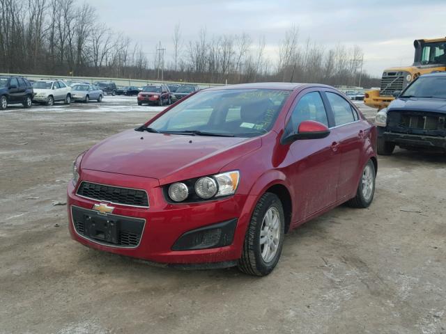 1G1JC5SGXD4197303 - 2013 CHEVROLET SONIC LT RED photo 2