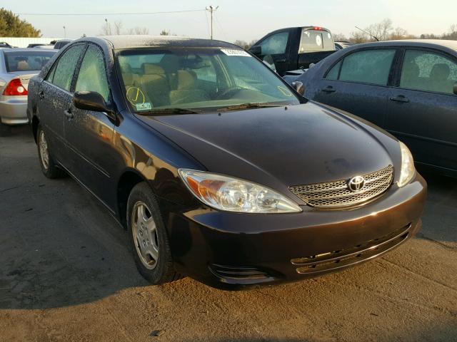 4T1BF32K42U505747 - 2002 TOYOTA CAMRY LE BROWN photo 1