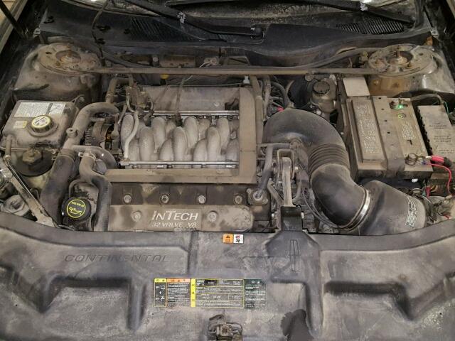 1LNHM97V42Y643576 - 2002 LINCOLN CONTINENTA BLACK photo 7