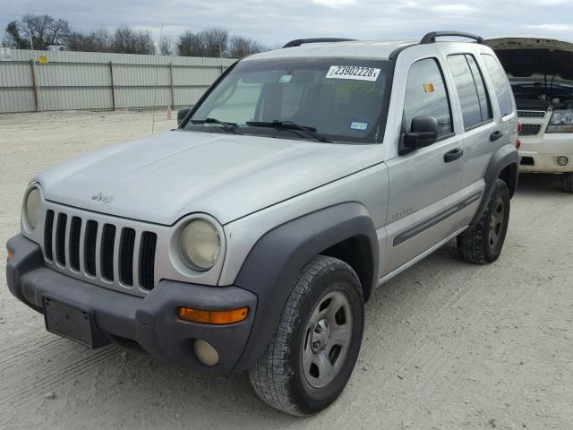 1J4GK48K74W146852 - 2004 JEEP LIBERTY SP SILVER photo 2