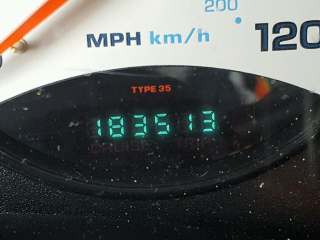 1J4GK48K74W146852 - 2004 JEEP LIBERTY SP SILVER photo 8