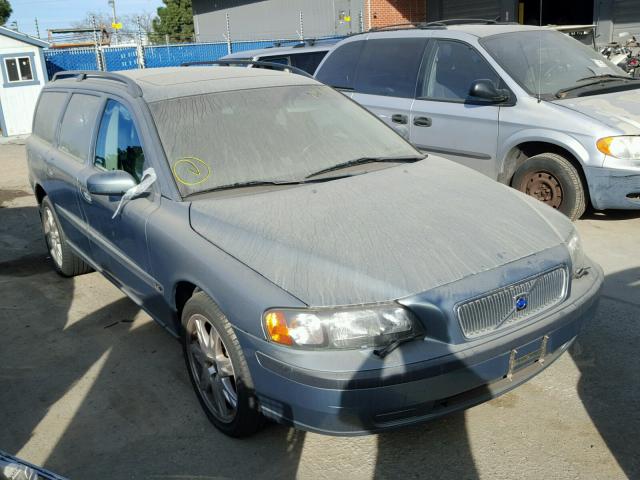 YV1SJ59HX42431140 - 2004 VOLVO V70 BLUE photo 1