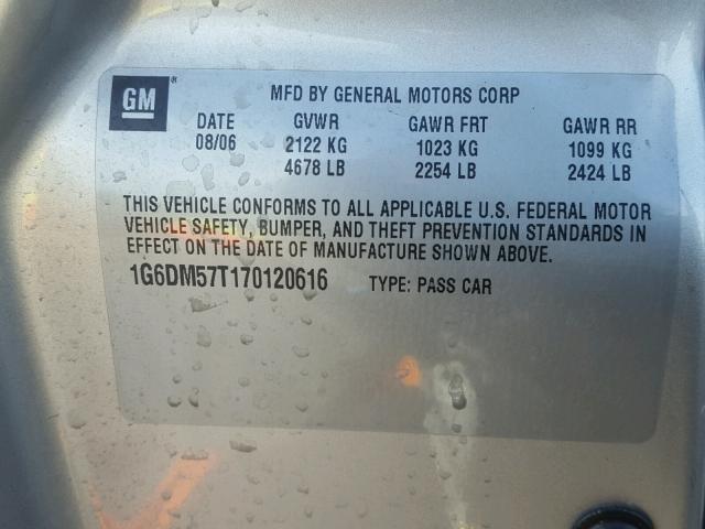 1G6DM57T170120616 - 2007 CADILLAC CTS SILVER photo 10