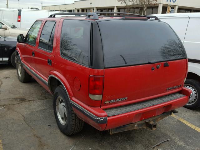 1GNDT13W4T2123590 - 1996 CHEVROLET BLAZER RED photo 3