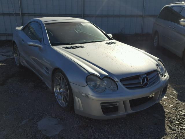 WDBSK75F84F065625 - 2004 MERCEDES-BENZ SL 500 SILVER photo 1