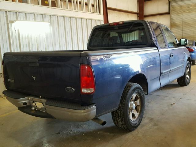 1FTRX17243NA28827 - 2003 FORD F150 BLUE photo 4