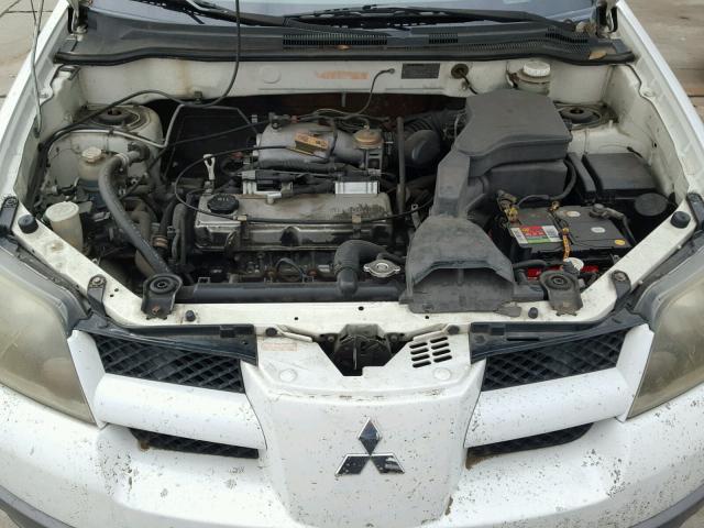 JA4LZ31G13U112748 - 2003 MITSUBISHI OUTLANDER WHITE photo 7