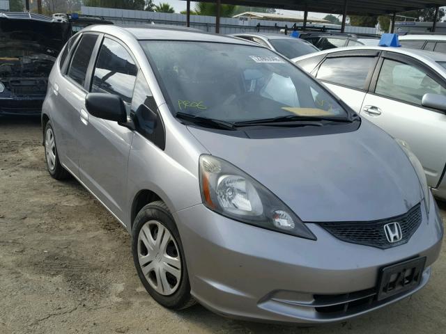 JHMGE882X9S008854 - 2009 HONDA FIT SILVER photo 1