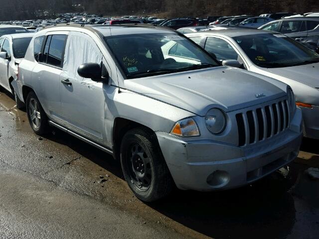 1J8FT47W57D158476 - 2007 JEEP COMPASS SILVER photo 1