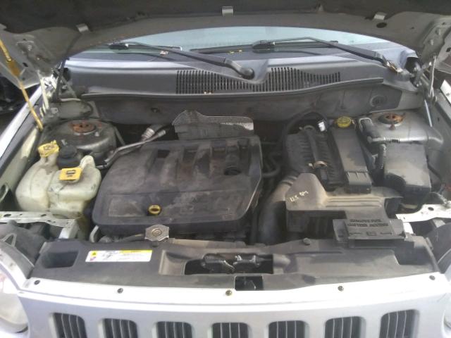 1J8FT47W57D158476 - 2007 JEEP COMPASS SILVER photo 7