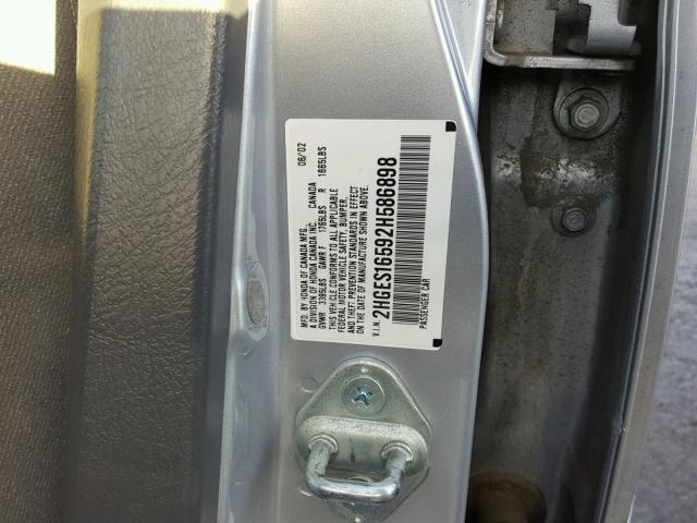 2HGES16592H586898 - 2002 HONDA CIVIC LX SILVER photo 10