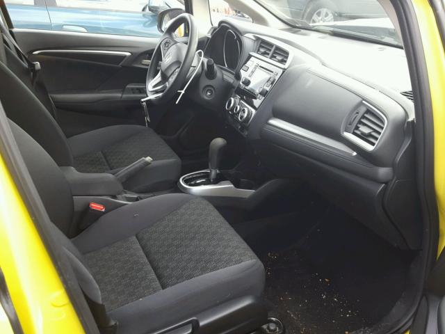 JHMGK5H51GX032008 - 2016 HONDA FIT LX أصفر صورة 5