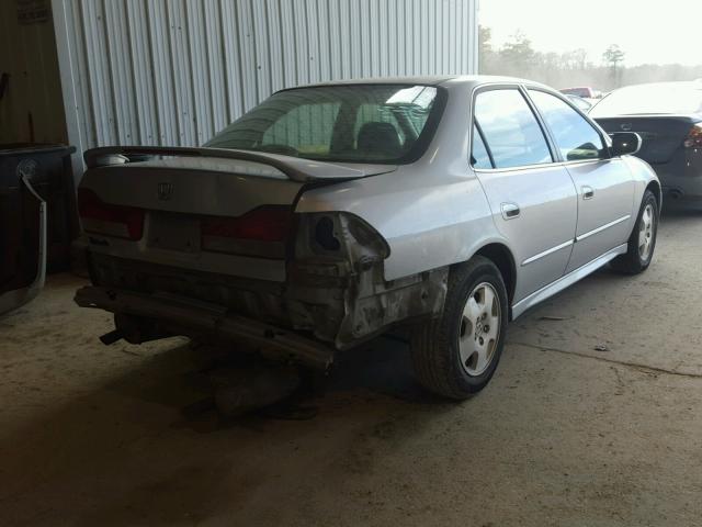 1HGCG16532A040847 - 2002 HONDA ACCORD EX SILVER photo 4