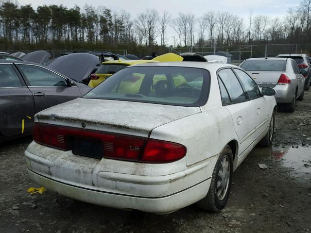 2G4WB52K1X1540399 - 1999 BUICK REGAL LS WHITE photo 4