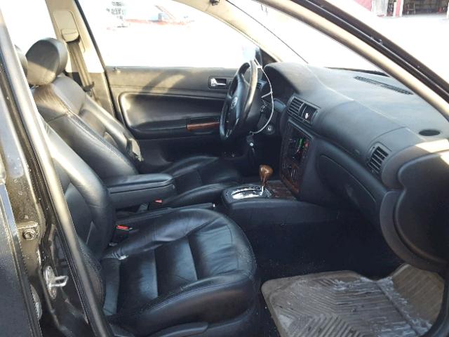 WVWAD23B5YE086034 - 2000 VOLKSWAGEN PASSAT GLS BLACK photo 5