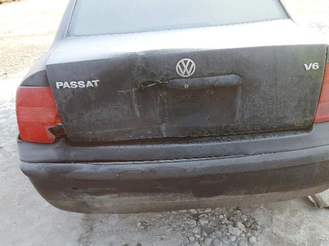 WVWAD23B5YE086034 - 2000 VOLKSWAGEN PASSAT GLS BLACK photo 9