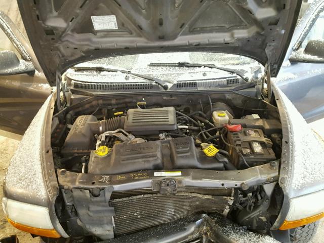 1B4HS38N02F207192 - 2002 DODGE DURANGO SP GRAY photo 7