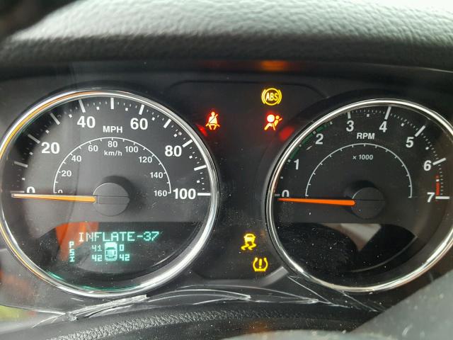 1C4GJWAGXJL851748 - 2018 JEEP WRANGLER S BLACK photo 8