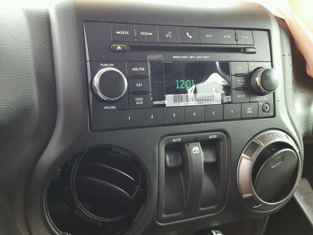 1C4GJWAGXJL851748 - 2018 JEEP WRANGLER S BLACK photo 9