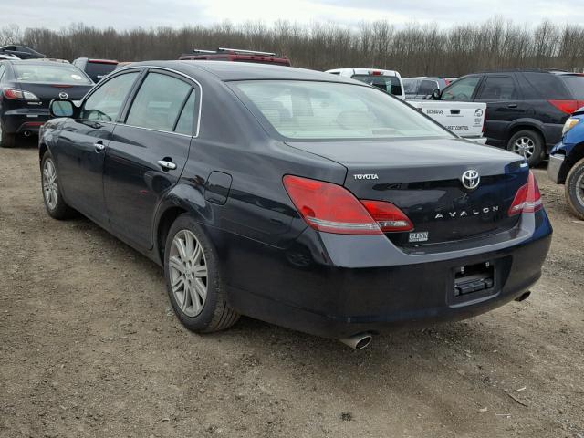 4T1BK36B68U300199 - 2008 TOYOTA AVALON XL BLACK photo 3