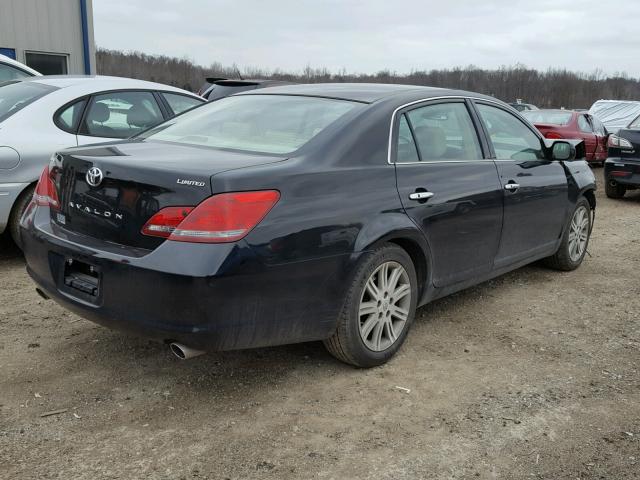 4T1BK36B68U300199 - 2008 TOYOTA AVALON XL BLACK photo 4