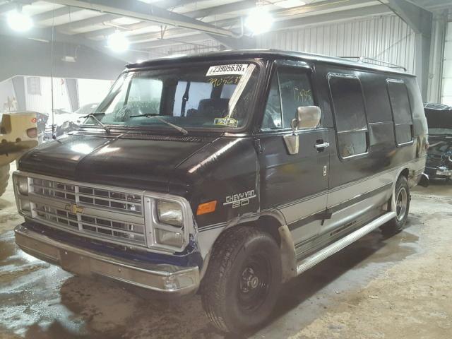 1GBEG25H3F7169882 - 1985 CHEVROLET G20 BLUE photo 2