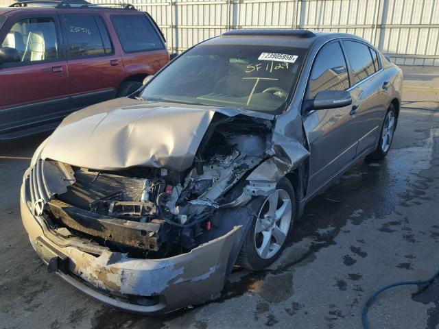 1N4BL21E68N477462 - 2008 NISSAN ALTIMA 3.5 GOLD photo 2