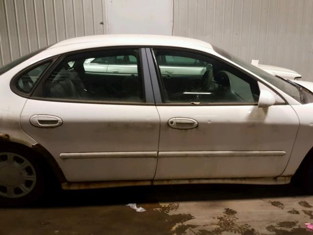 1FAFP52U6WG134116 - 1998 FORD TAURUS LX WHITE photo 9