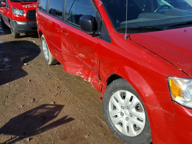 2C4RDGBGXGR125957 - 2016 DODGE GRAND CARA RED photo 9