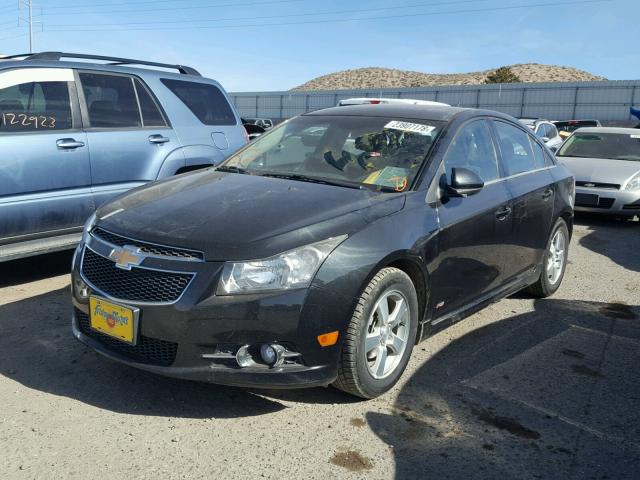 1G1PF5SC8C7335562 - 2012 CHEVROLET CRUZE LT BLACK photo 2