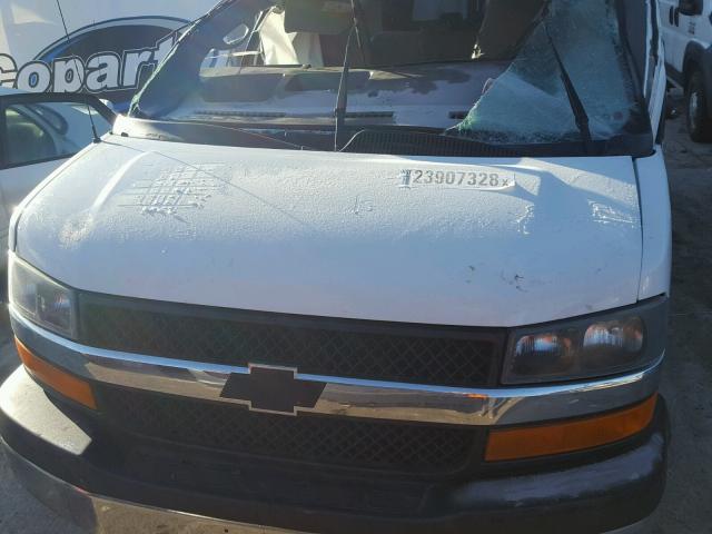 1GAZG1FG5E1184231 - 2014 CHEVROLET EXPRESS G3 WHITE photo 7