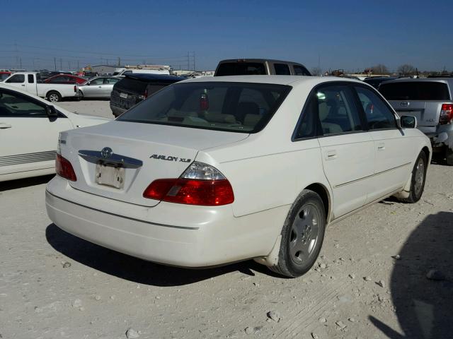 4T1BF28B43U336655 - 2003 TOYOTA AVALON XL WHITE photo 4