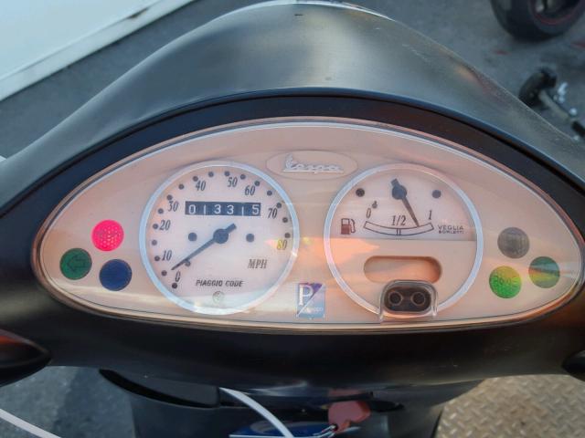 ZAPM198F715005209 - 2001 VESPA M198F BLACK photo 8