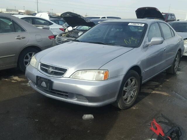 19UUA5656XA009841 - 1999 ACURA 3.2TL SILVER photo 2