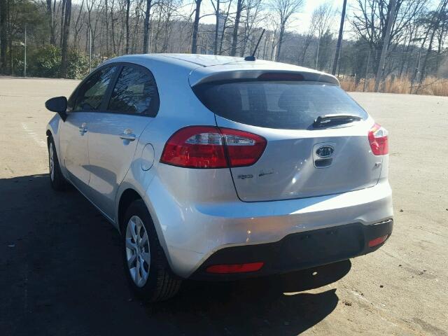 KNADM5A39D6099803 - 2013 KIA RIO LX Արծաթագույն լուսանկար 3