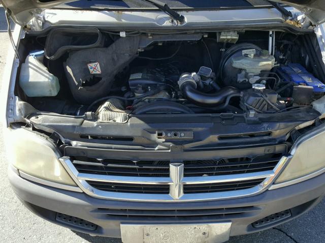 WD8PD744665916707 - 2006 DODGE SPRINTER 2 SILVER photo 7