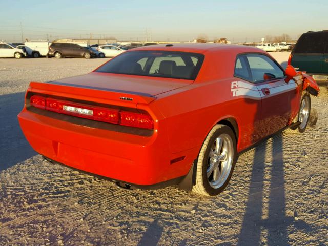 2B3CJ5DTXAH200975 - 2010 DODGE CHALLENGER ORANGE photo 4