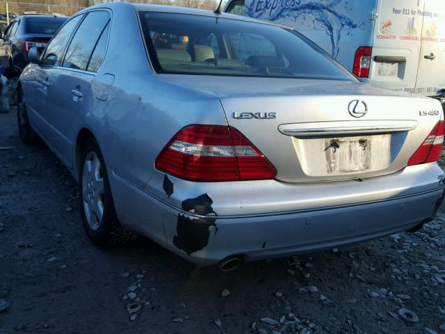 JTHBN36F040168572 - 2004 LEXUS LS 430 SILVER photo 3