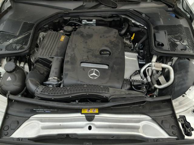 WDDWJ4JB1HF410416 - 2017 MERCEDES-BENZ C 300 WHITE photo 7