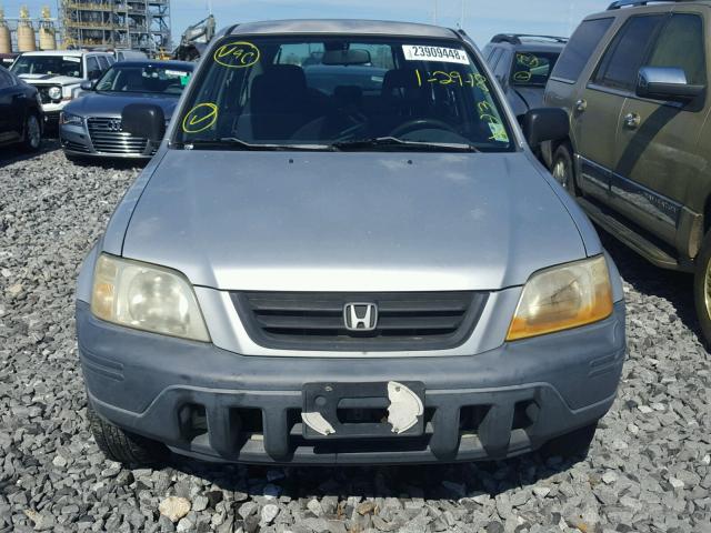 JHLRD2842YC003185 - 2000 HONDA CR-V LX SILVER photo 9