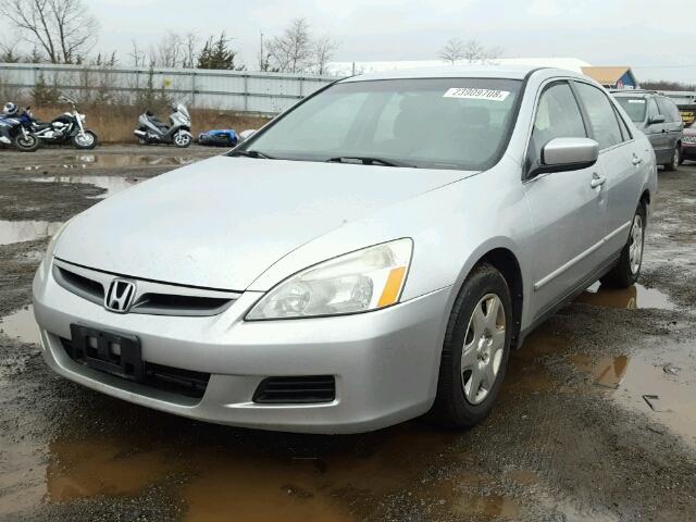 1HGCM56476A145730 - 2006 HONDA ACCORD LX SILVER photo 2