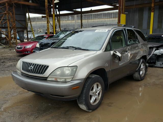 JT6GF10U7Y0057871 - 2000 LEXUS RX 300 GOLD photo 2