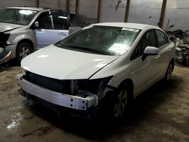 2HGFB2F50FH505206 - 2015 HONDA CIVIC LX WHITE photo 2