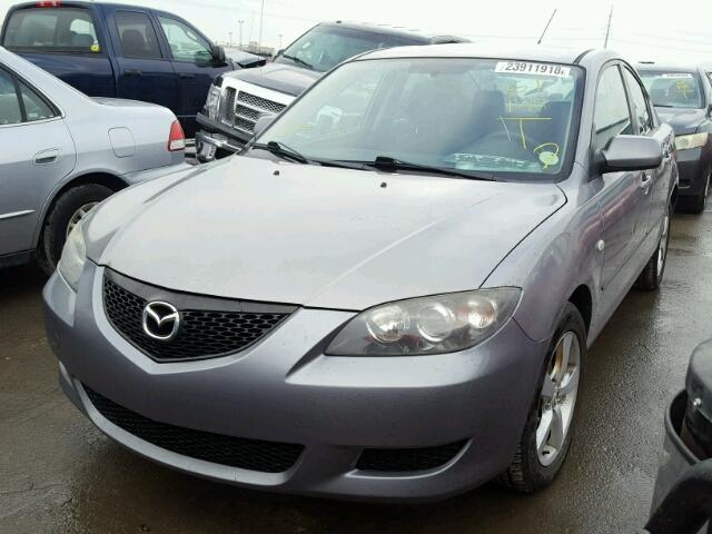 JM1BK12F861529581 - 2006 MAZDA 3 I GRAY photo 2