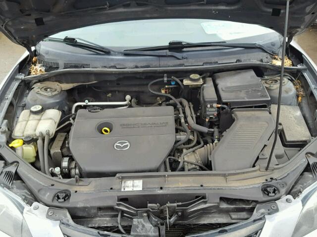 JM1BK12F861529581 - 2006 MAZDA 3 I GRAY photo 7