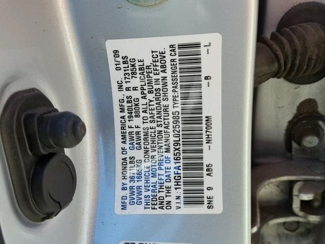 1HGFA165X9L025985 - 2009 HONDA CIVIC LX SILVER photo 10