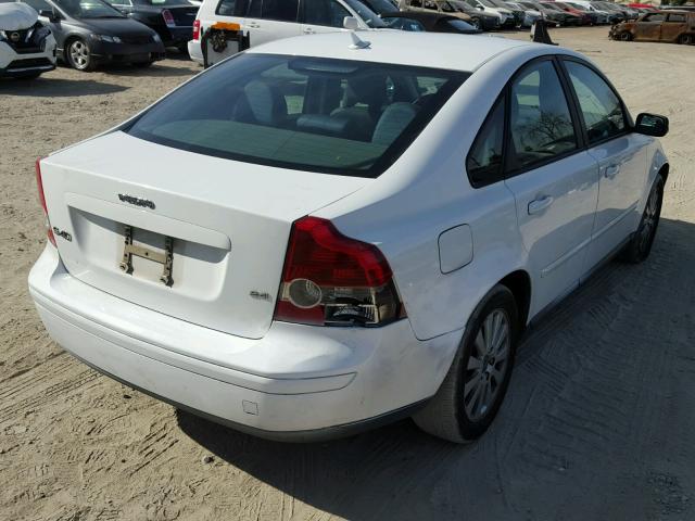 YV1MS382852048855 - 2005 VOLVO S40 2.4I WHITE photo 4