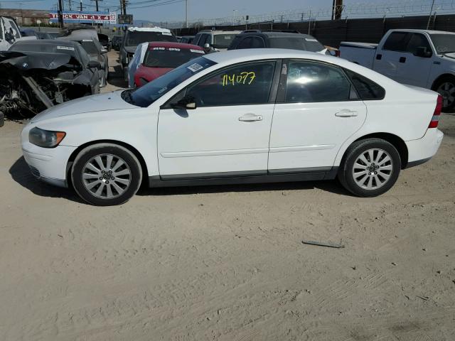 YV1MS382852048855 - 2005 VOLVO S40 2.4I WHITE photo 9