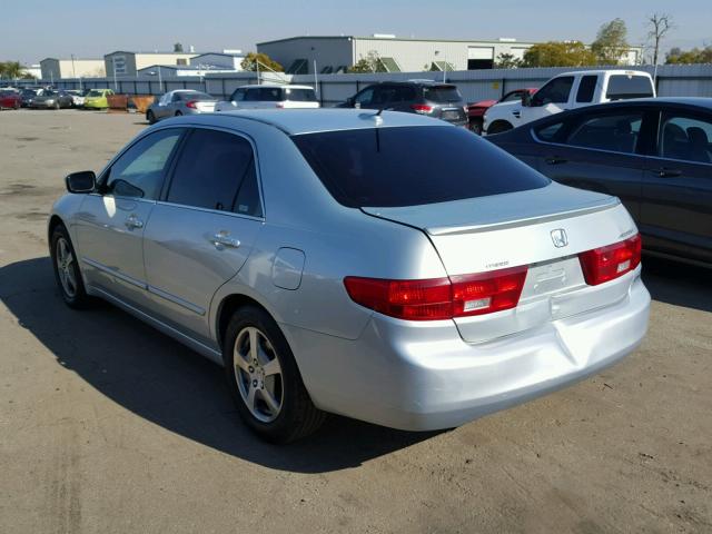 JHMCN36455C006374 - 2005 HONDA ACCORD HYB SILVER photo 3